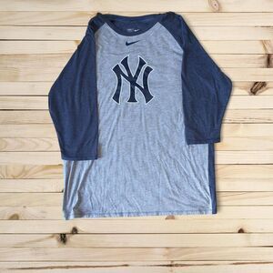 Nike Yankees raglan 3/4 sleeve baseball tee